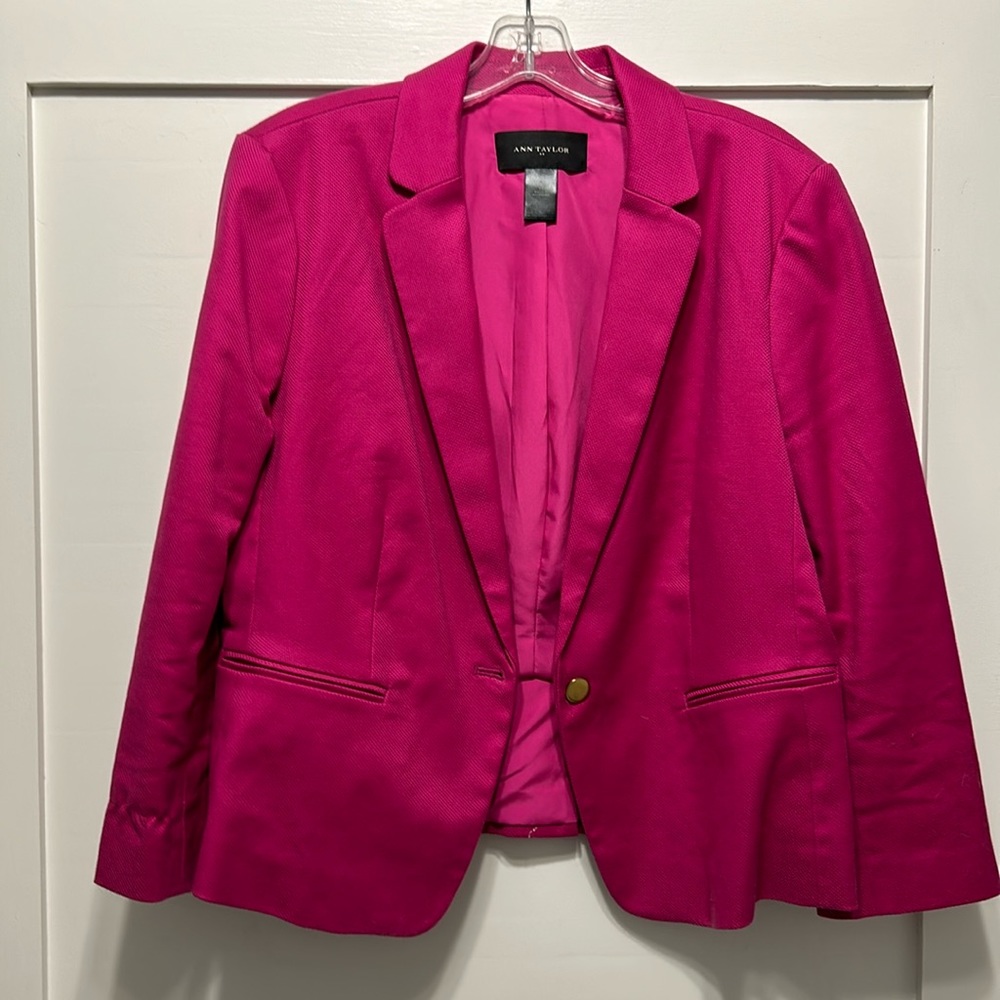 Ann Taylor women’s blazer
